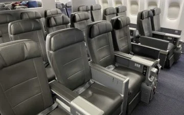 American Airlines Premium Economy